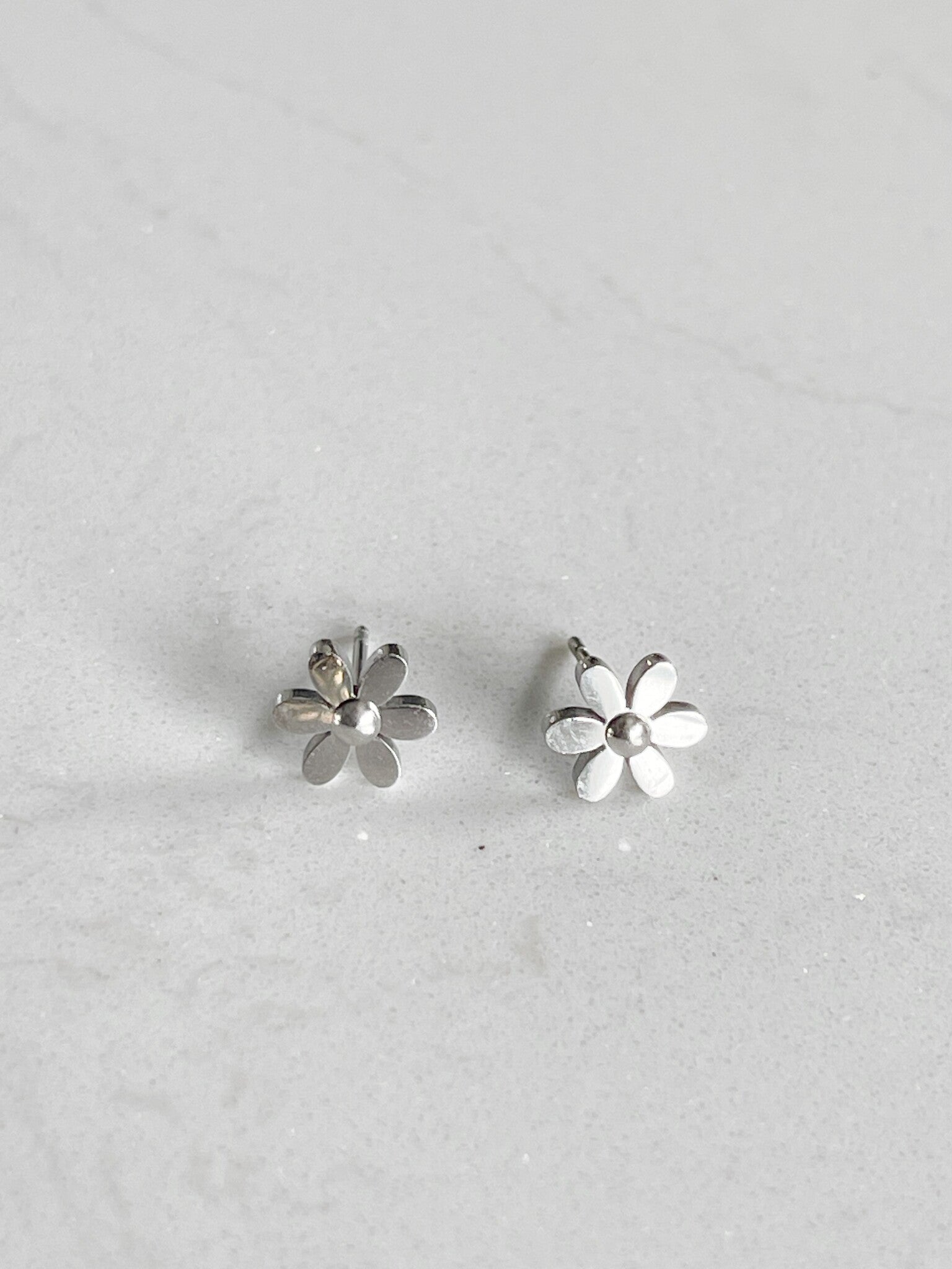 Daisy Flower - Stud - Oorbellen - Stainless Steel